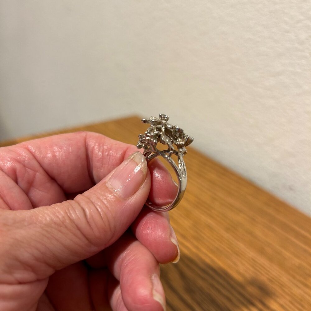 Dinner Ring - Picture 4 of 16
